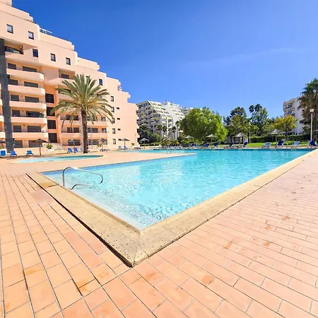 Апартаменты Rocha Paraiso Pearl